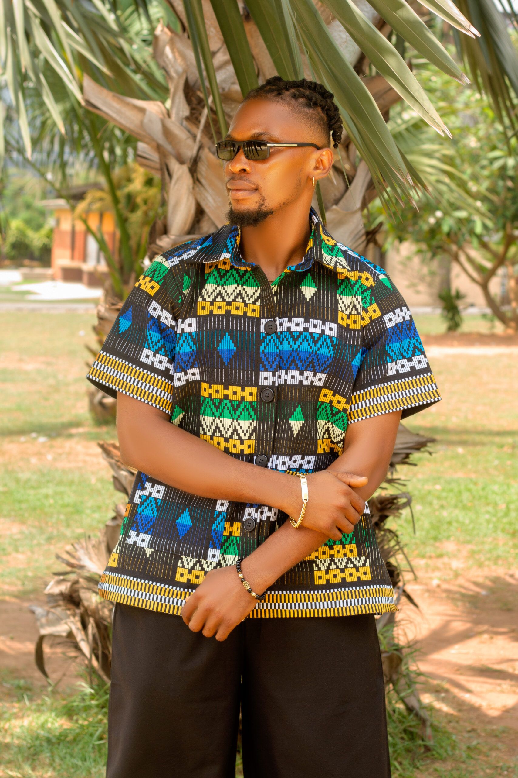 MULTICOLORED PRIME SHIRT